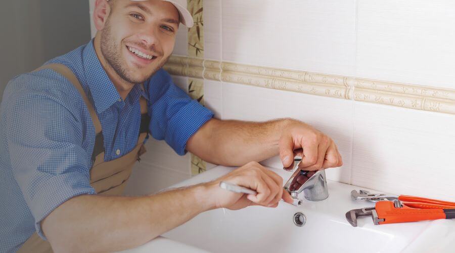 Professional clogged drains services in Gillespie, IL